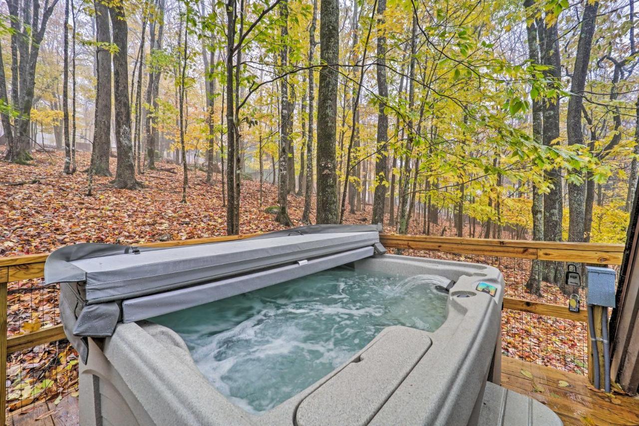 A-Frame Cabin With Hot Tub 1 Mi To Beech Mountain! Esterno foto
