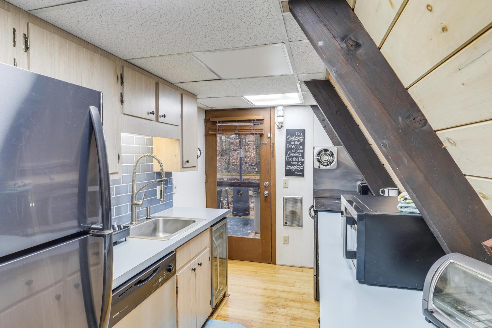 A-Frame Cabin With Hot Tub 1 Mi To Beech Mountain! Esterno foto