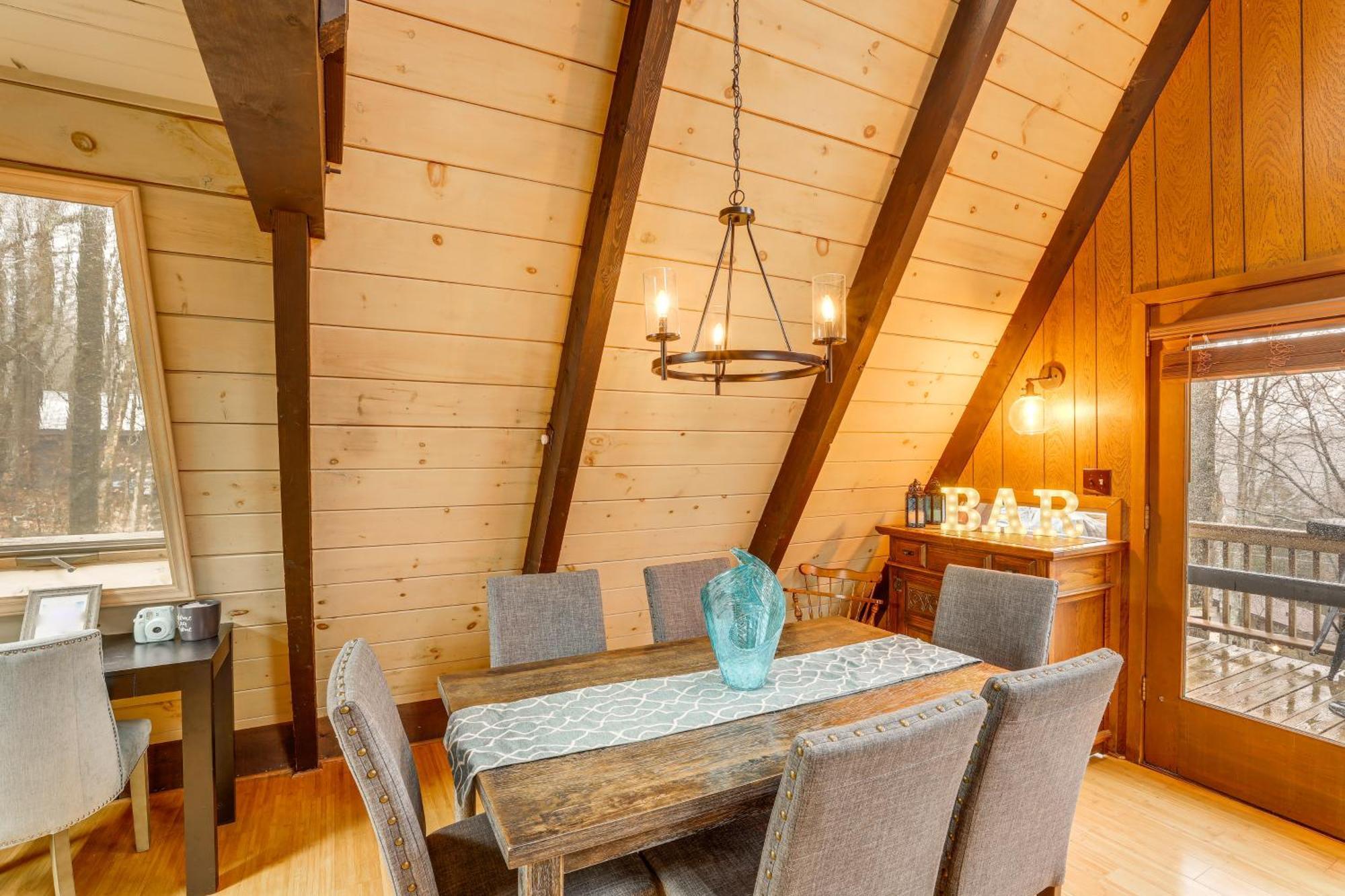 A-Frame Cabin With Hot Tub 1 Mi To Beech Mountain! Esterno foto