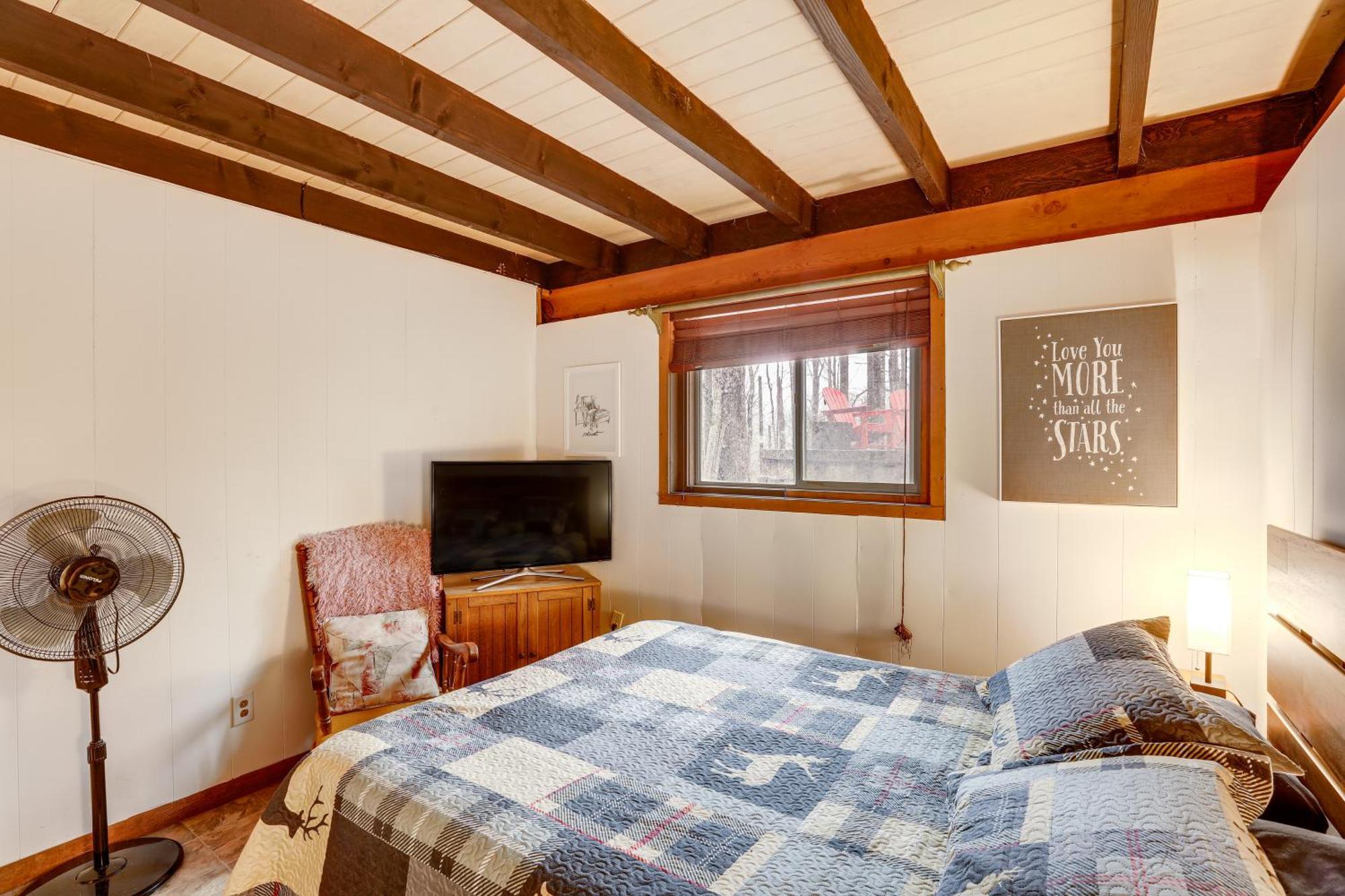 A-Frame Cabin With Hot Tub 1 Mi To Beech Mountain! Esterno foto